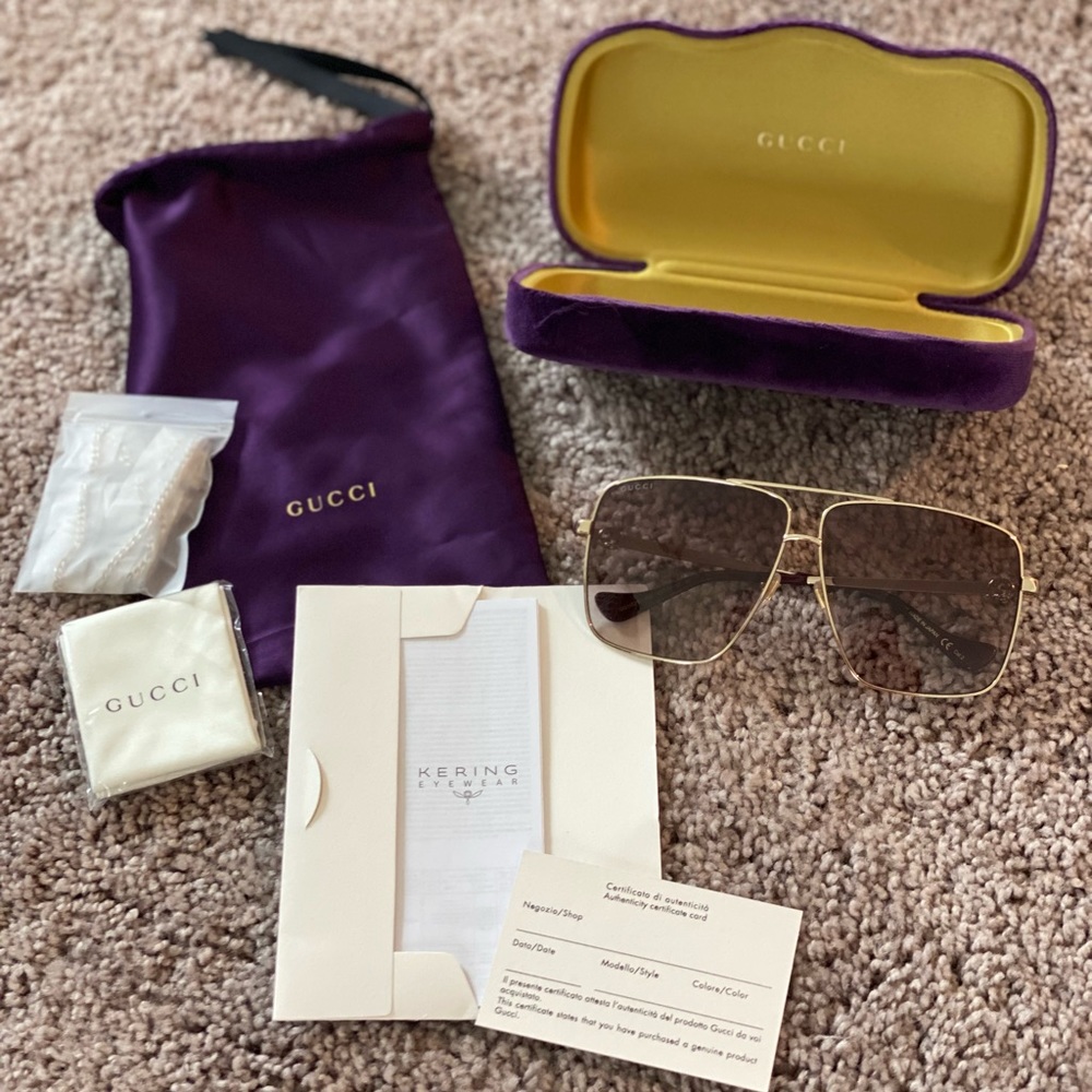 Gucci navigator Frame Sunglasses XL